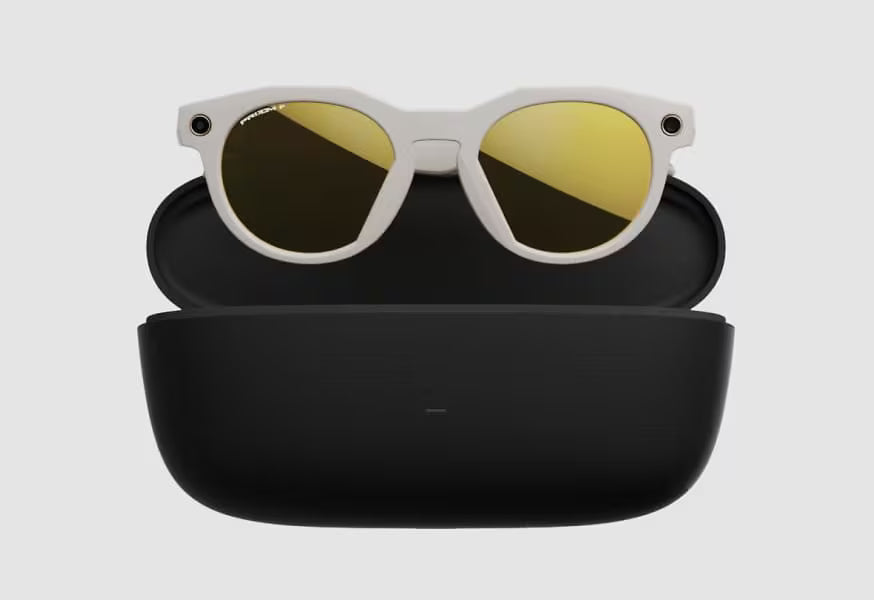 Charging case